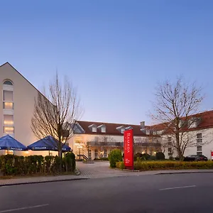 3* Отель Ramada By Wyndham Muenchen Airport